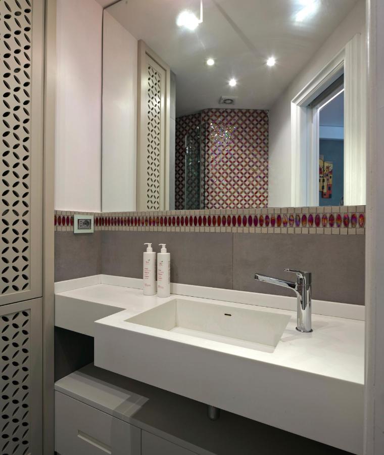 Elegant Apartment At Chiaia By Wonderful Italy Napoli Ngoại thất bức ảnh